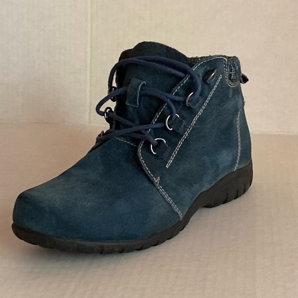 Propet Shoes - Propet Woman’s Delaney Ankle Bootie